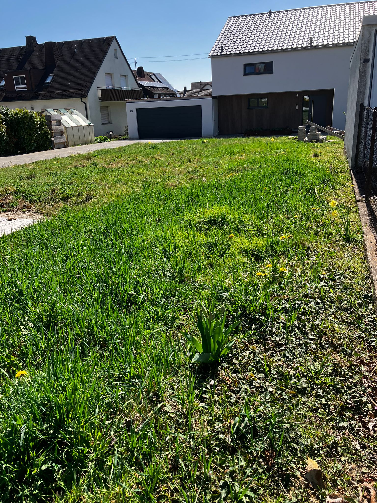 Sehr schönes sonniges Grundstück in Randlage für Naturliebhaber